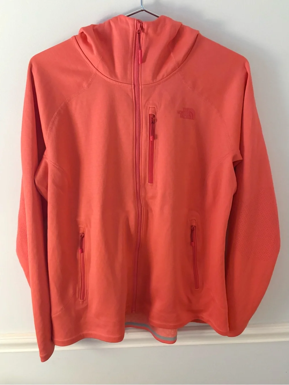 THE NORTH FACE  FUSEFORM ™ PROGRESSOR Hooded Jacket, cayenne